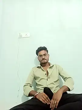 sdgjjkkmm online show from February 25, 6:42 pm