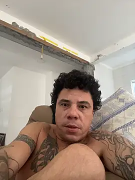 DieMitransarinos online show from April 9, 6:36 pm