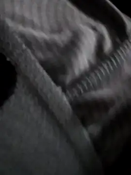 TU PITUDO FAV BB 19CM online show from February 18, 5:54 pm