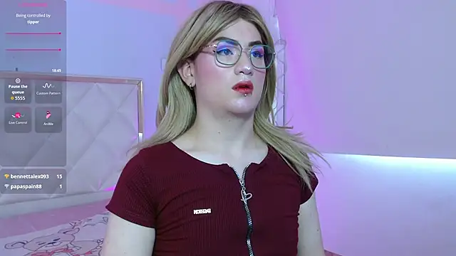 NOOAH TAY online show from March 11, 7:21 pm