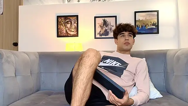 PRETTY COCK1 online show from March 20, 2:15 am