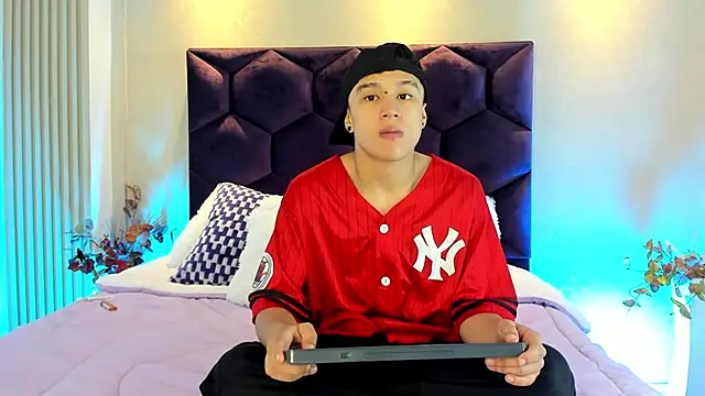 Dominik Souza online show from May 28, 5:44 pm