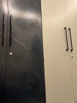 tonyxx000 online show from February 6, 7:55 pm