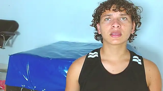 arielnoir6958 online show from March 21, 10:58 pm