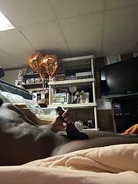 ProveYourLoyalty2 online show from April 7, 2:00 am