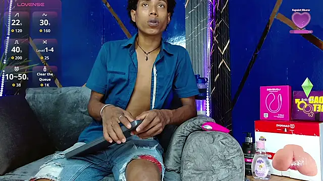 Walkers05 online show from April 11, 5:49 pm