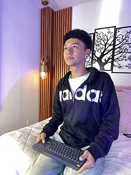 David Banks  online show from February 21, 12:50 pm