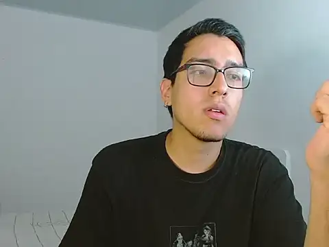 NickFin online show from May 29, 11:37 pm
