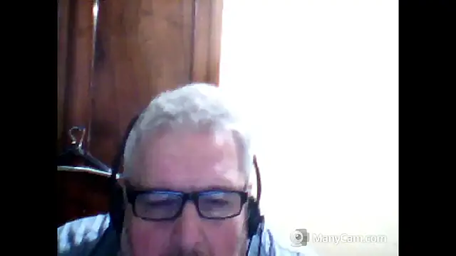 swichcassanesi online show from March 7, 9:34 pm