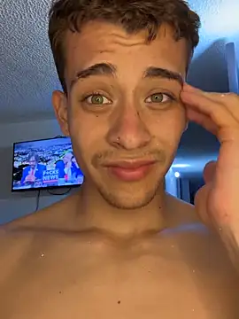 Lucas her online show from March 14, 1:23 am