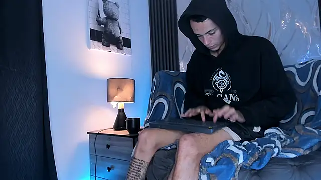 ELL PBC online show from February 6, 8:00 am