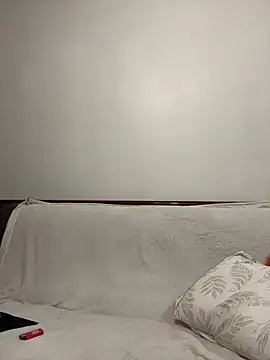 hungtwinkBR online show from June 24, 1:52 am