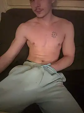 Lucas328706 online show from May 23, 10:37 pm