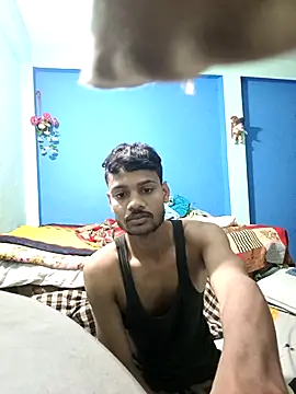 desierviceboy online show from April 4, 9:28 am