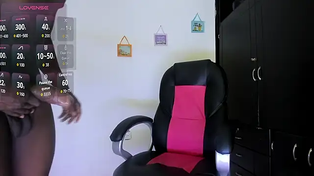 Ben Castro  online show from February 17, 9:03 pm