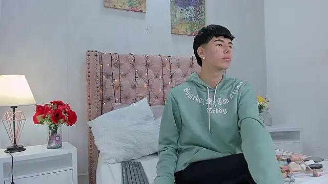 noah lewiss online show from February 20, 10:39 am