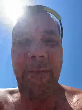 erw4n38 online show from June 22, 12:09 pm