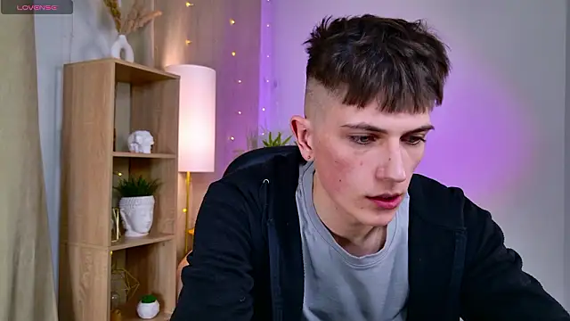 Rony Joy online show from February 3, 7:52 pm