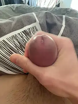 annleennn online show from February 25, 1:23 pm