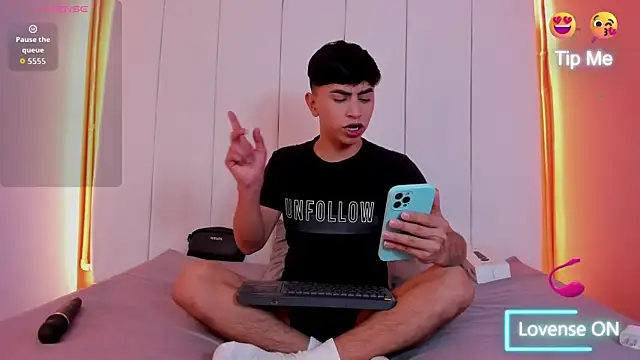 Tyler os online show from February 18, 8:06 pm