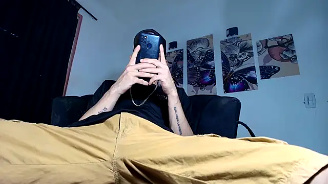 Jesshot bigcock20cm online show from April 6, 7:47 pm