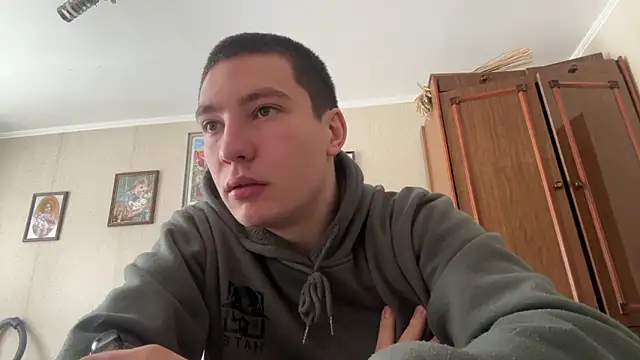 MoonlightVera online show from February 20, 9:00 am