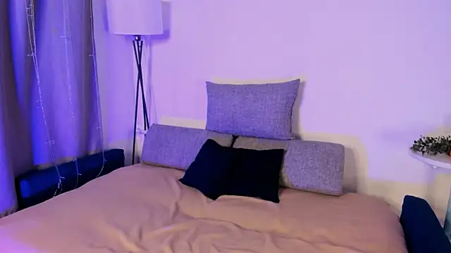 CalmFever online show from February 10, 3:28 pm