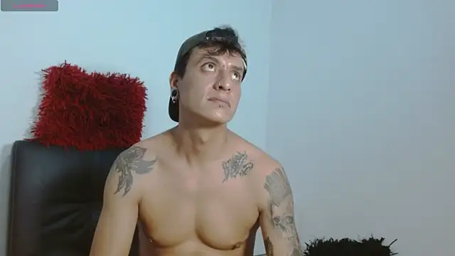 SkinnyDevil12 online show from February 15, 7:51 am