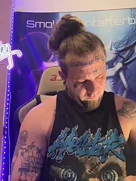 Smokebluntafterblunt online show from February 15, 12:24 pm