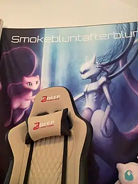 Smokebluntafterblunt online show from February 8, 2:54 pm