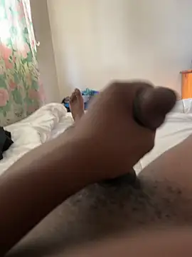 DadieDiq online show from March 29, 7:30 am