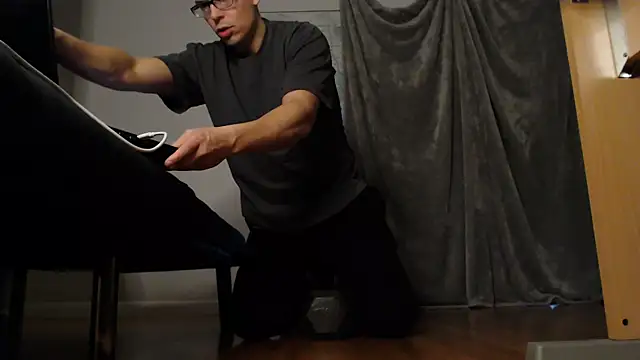 adonimus94 online show from February 26, 6:09 pm