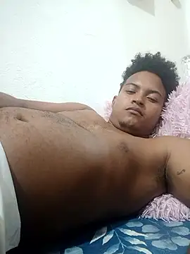 Noahlang 01 online show from March 5, 7:10 pm