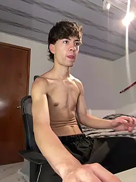 Gatito gg online show from February 20, 1:02 am