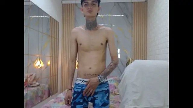 benjamin anthony online show from May 20, 3:13 am