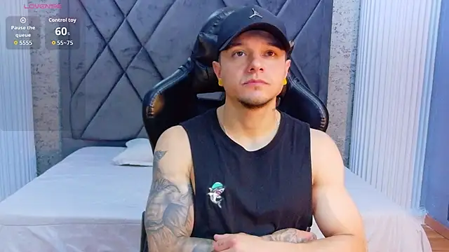 TYSONRICH1 online show from March 2, 6:04 pm