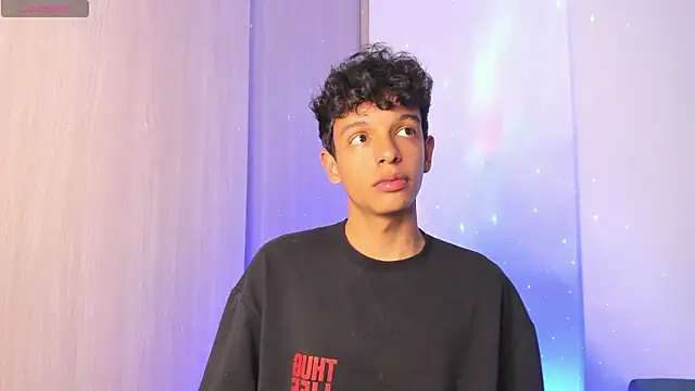 Maxfrost1 online show from March 10, 11:11 pm