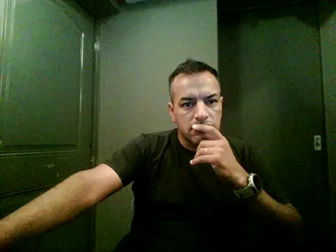 Valenthe26 online show from February 19, 1:02 am