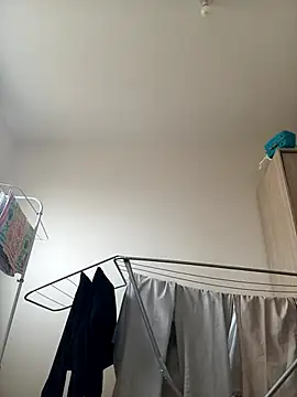 thom7246 online show from February 19, 11:17 am