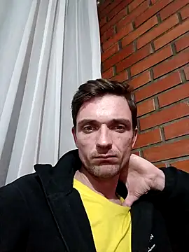 UncleDukiJr online show from February 18, 7:33 pm