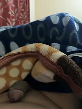 youngboywithcurvymilf online show from February 23, 3:25 pm