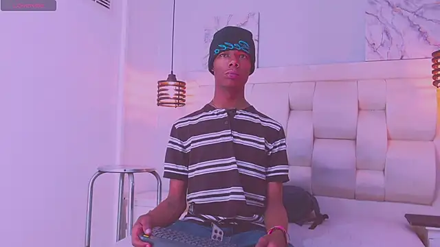 Santiago Ortiz  online show from April 8, 7:22 pm