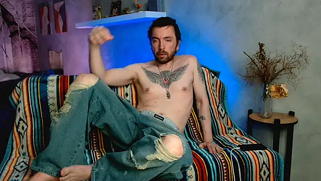 MarkusRivas online show from March 29, 5:46 pm