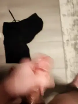 Marlon06  online show from April 24, 12:02 am