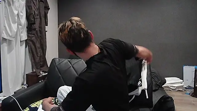 ryuaaaaa online show from April 15, 2:06 pm