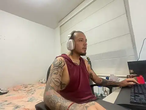 Maximo Garcia17 online show from March 9, 2:05 am