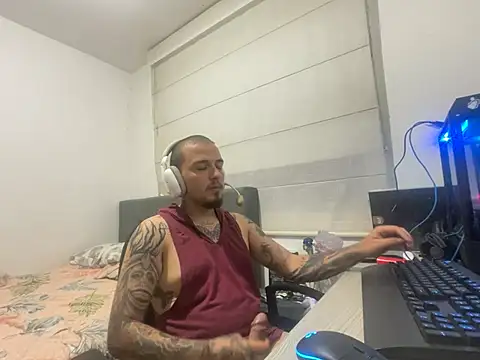 Maximo Garcia17 online show from March 10, 2:06 am