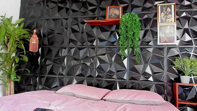 Jeremy wallker online show from March 14, 10:06 pm