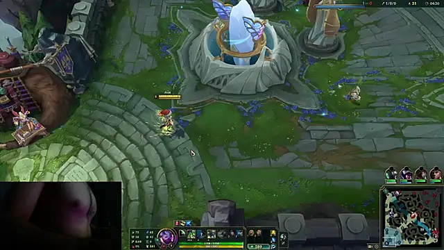 bananamilkjuicy online show from April 3, 9:00 pm