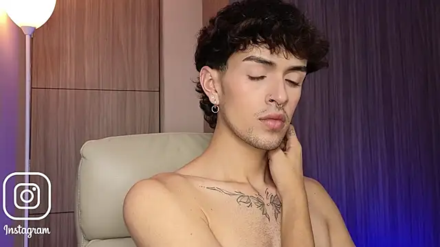 sr sprinkles online show from February 28, 9:03 pm